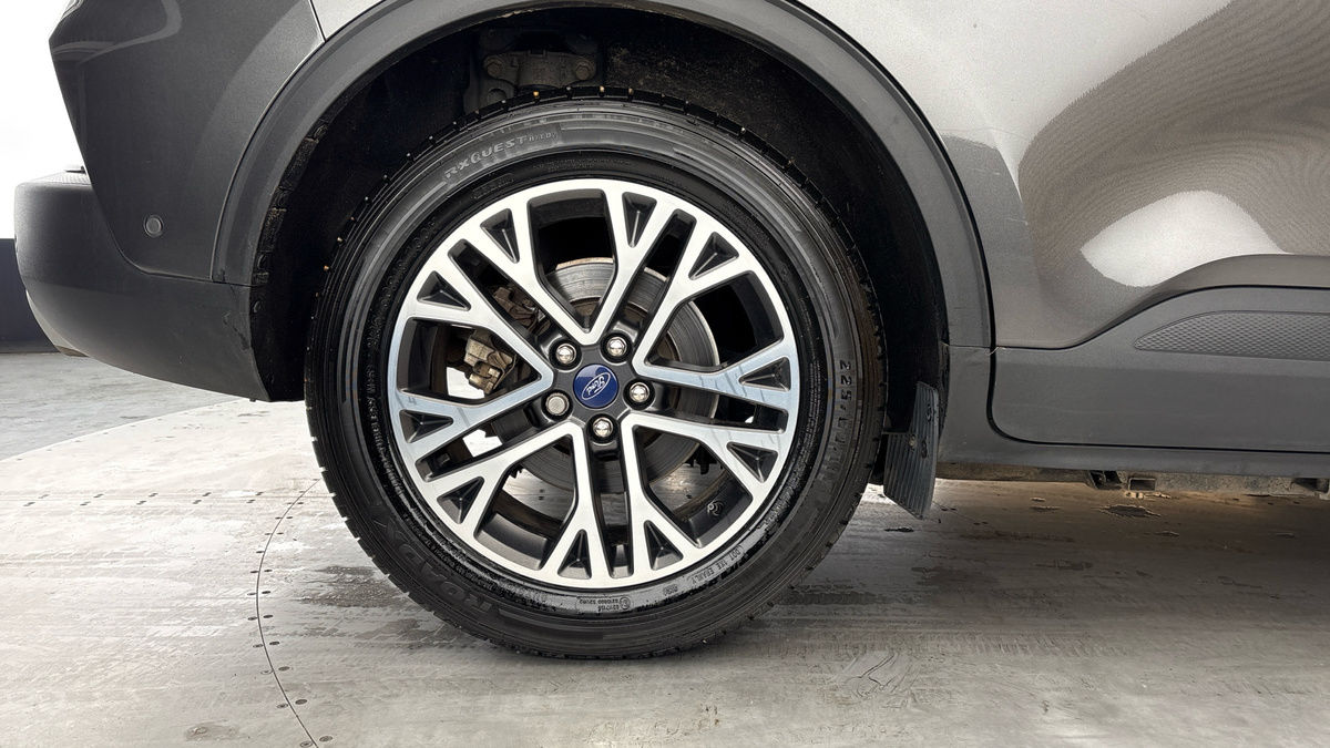 Ford Kuga Image 10