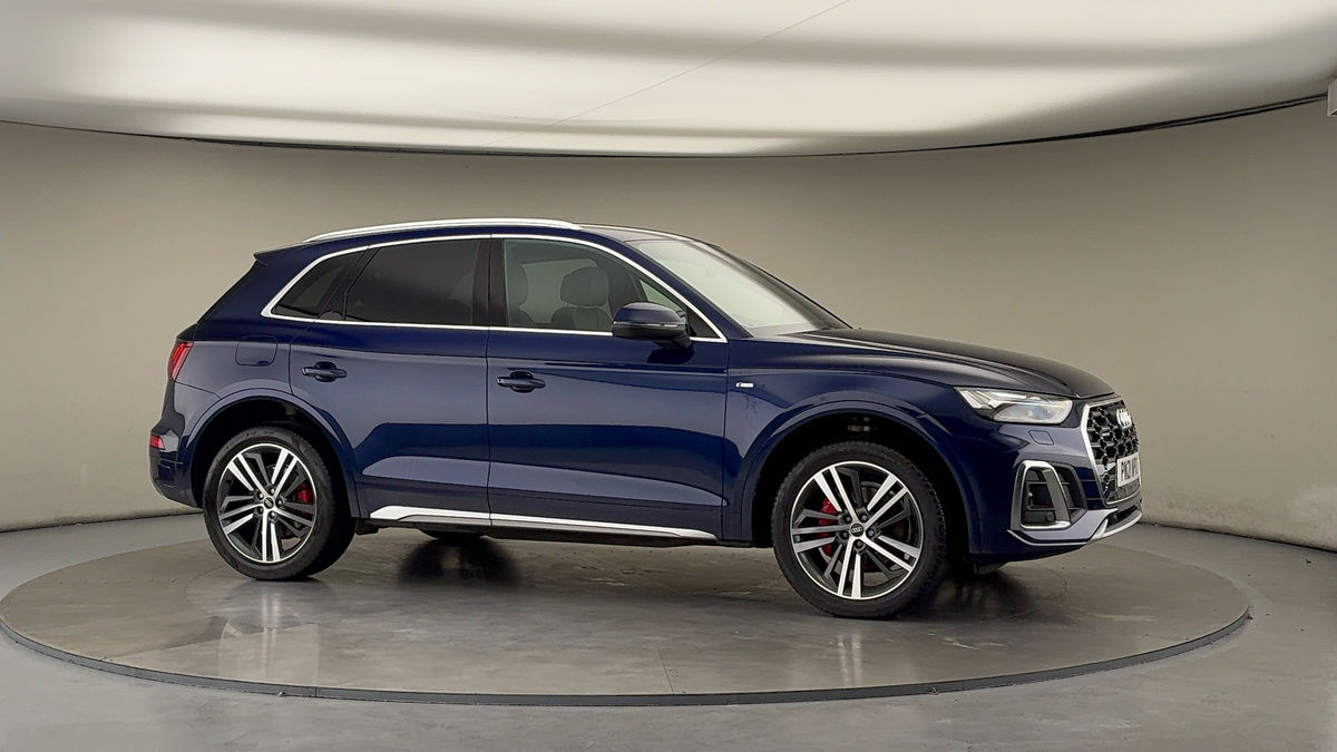 More views of Audi Q5