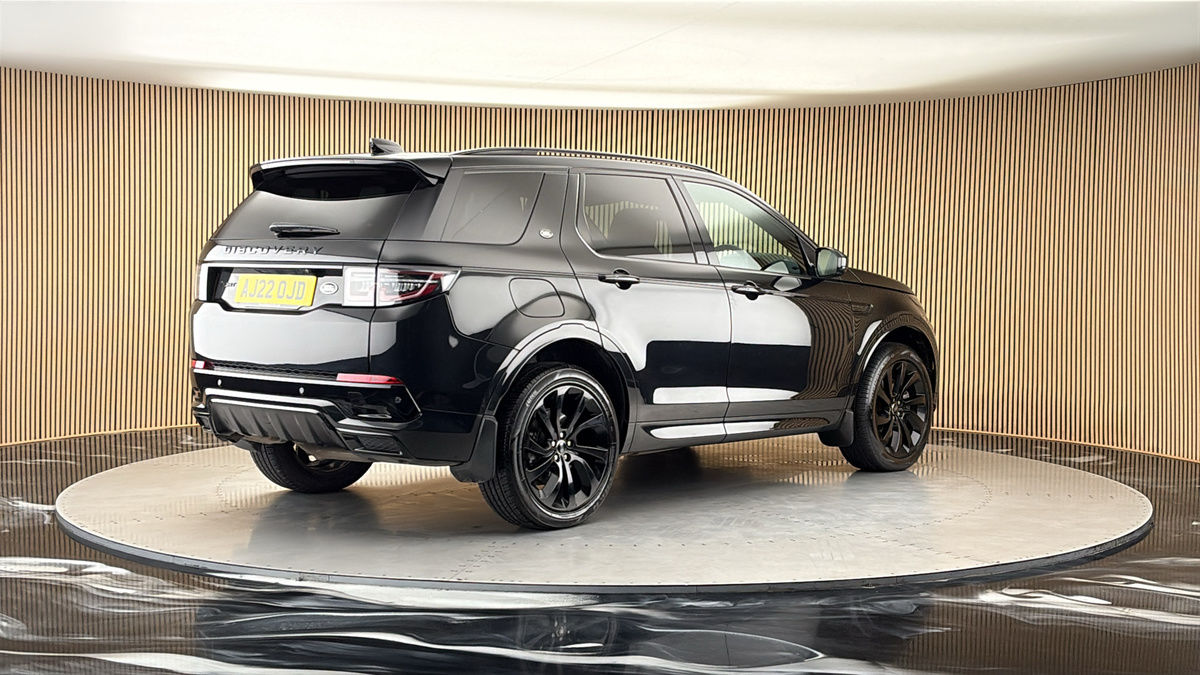 Land Rover Discovery Sport Image 21