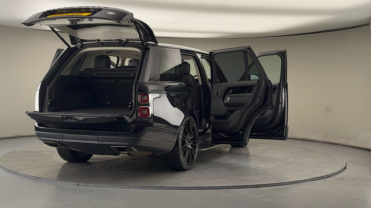 More views of Land Rover Range Rover