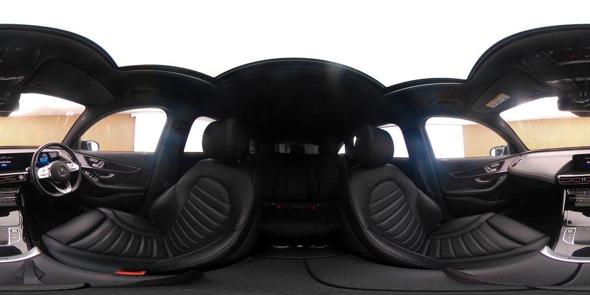 More views of Mercedes-Benz EQC