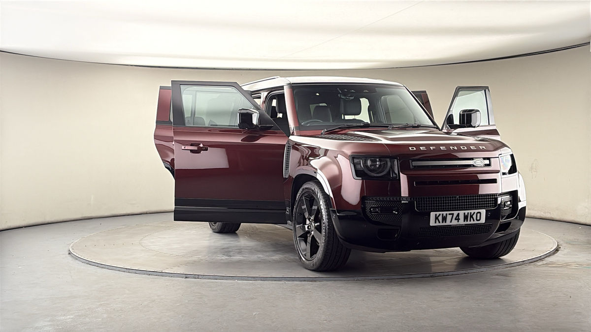 More views of Land Rover Defender 130