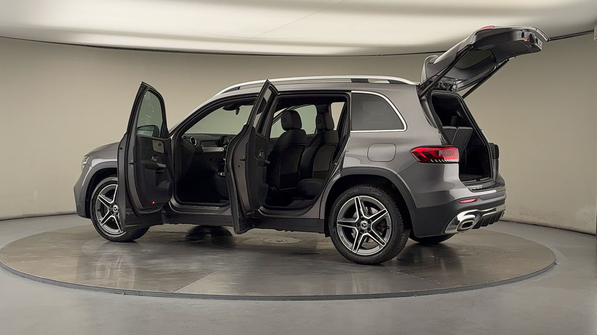 More views of Mercedes-Benz GLB