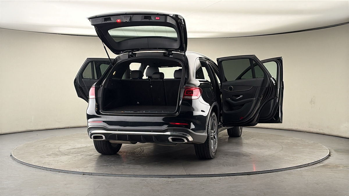 More views of Mercedes-Benz GLC