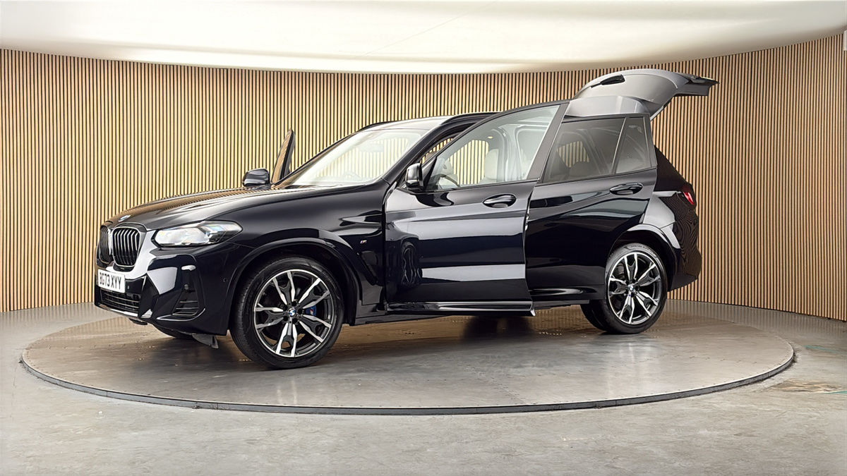 More views of BMW X3