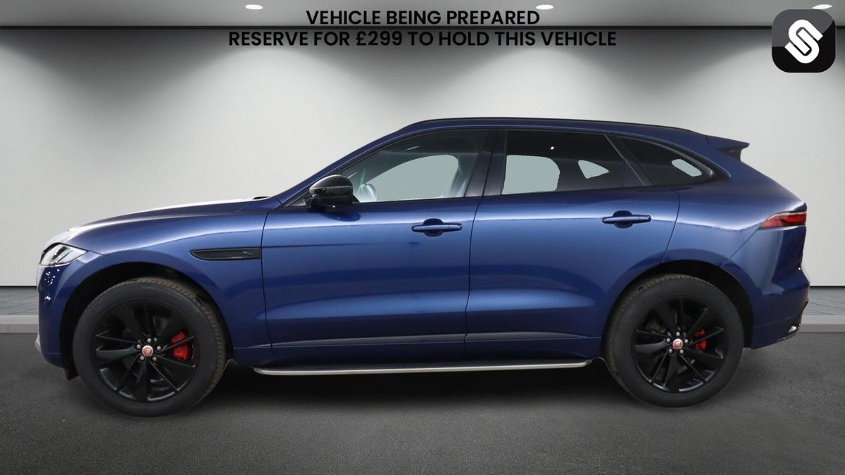 Jaguar F-PACE Image 6