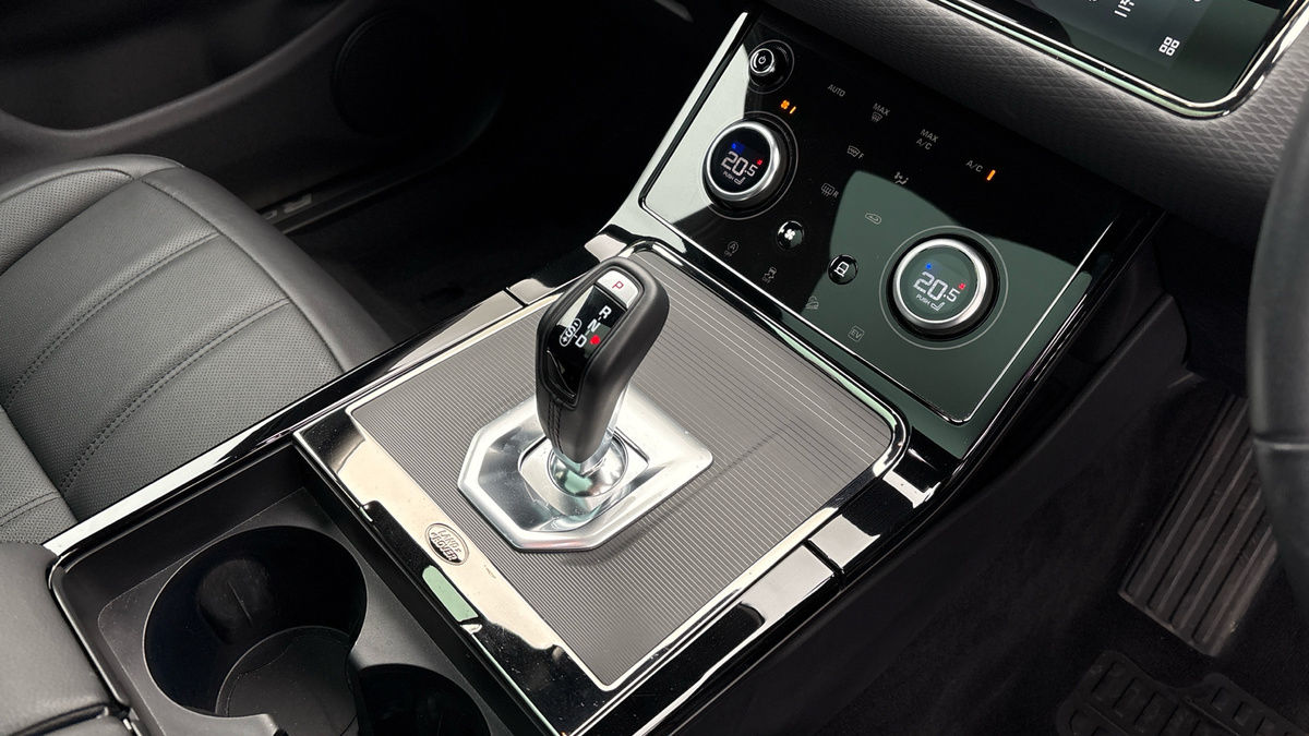 Land Rover Range Rover Evoque Image 18