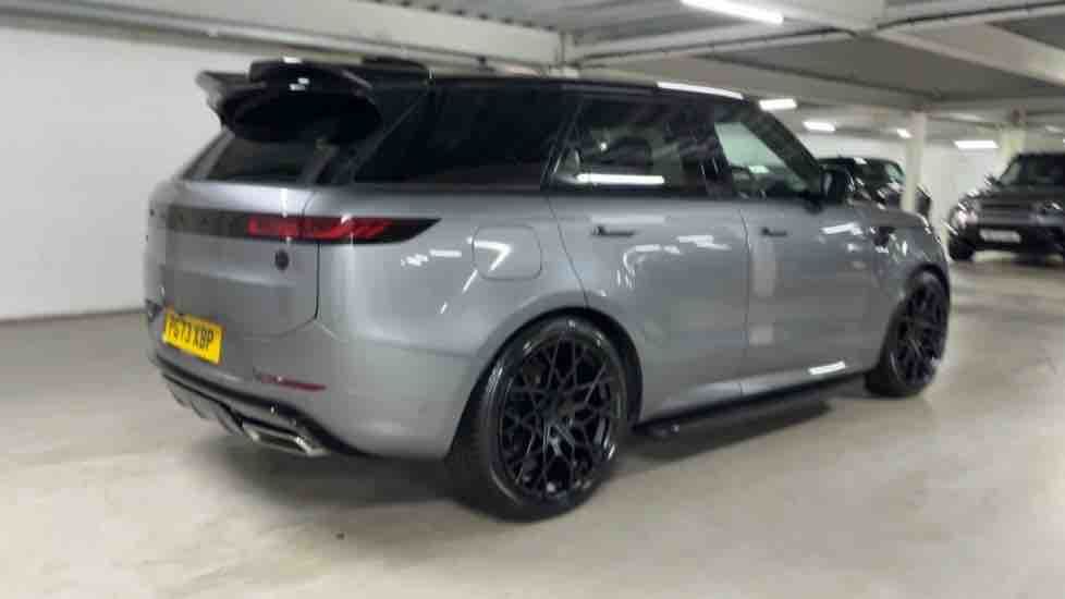 More views of Land Rover Range Rover Sport