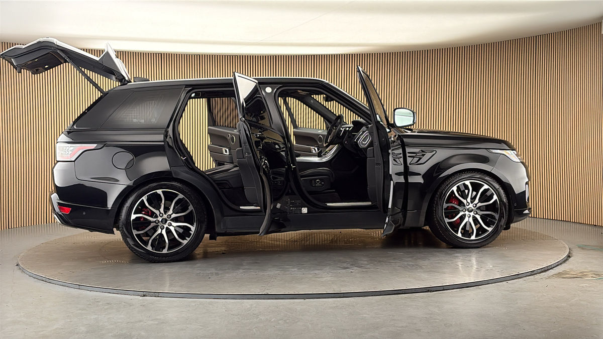 More views of Land Rover Range Rover Sport