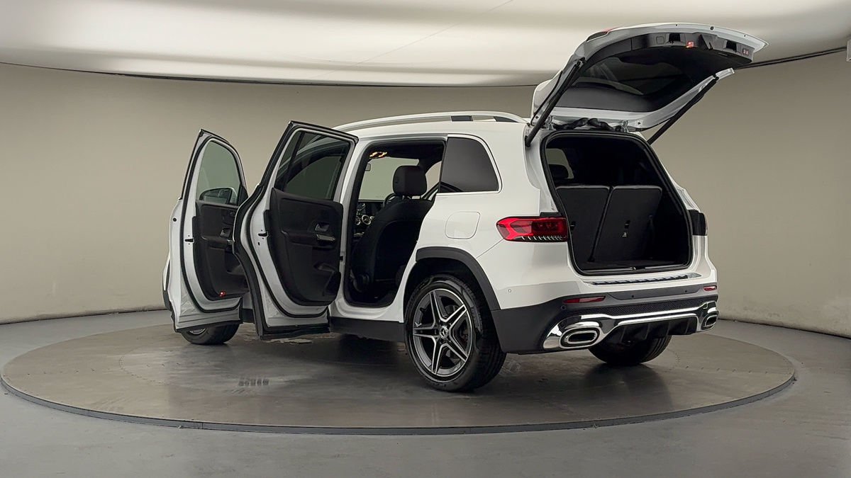 More views of Mercedes-Benz GLB