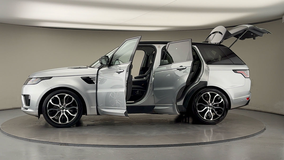 More views of Land Rover Range Rover Sport