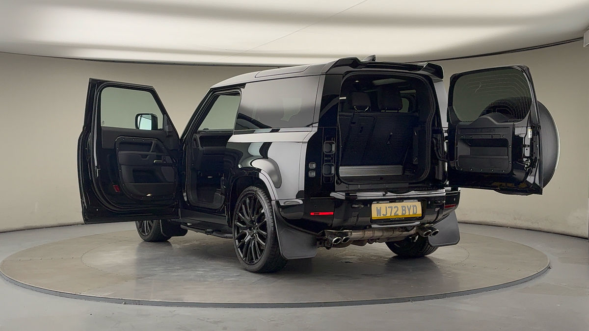 Land Rover Defender 90 Urban Image 23