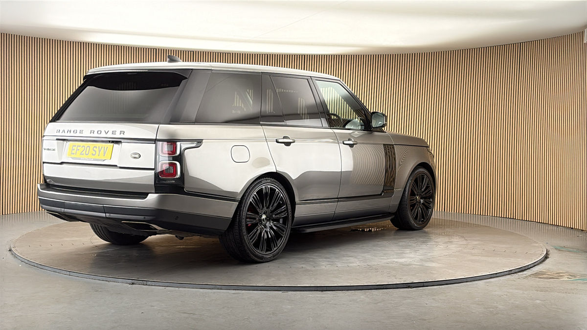More views of Land Rover Range Rover