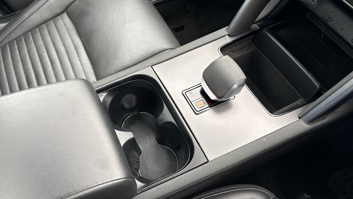 Land Rover Discovery Sport Image 18