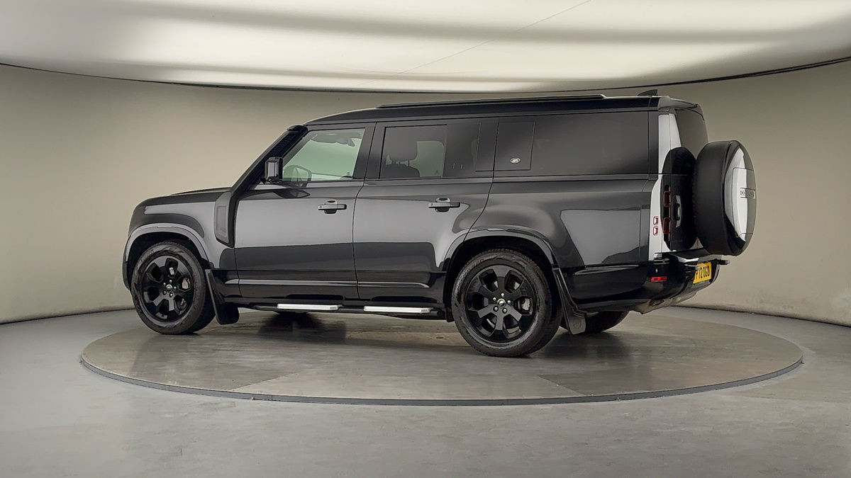 More views of Land Rover Defender 130