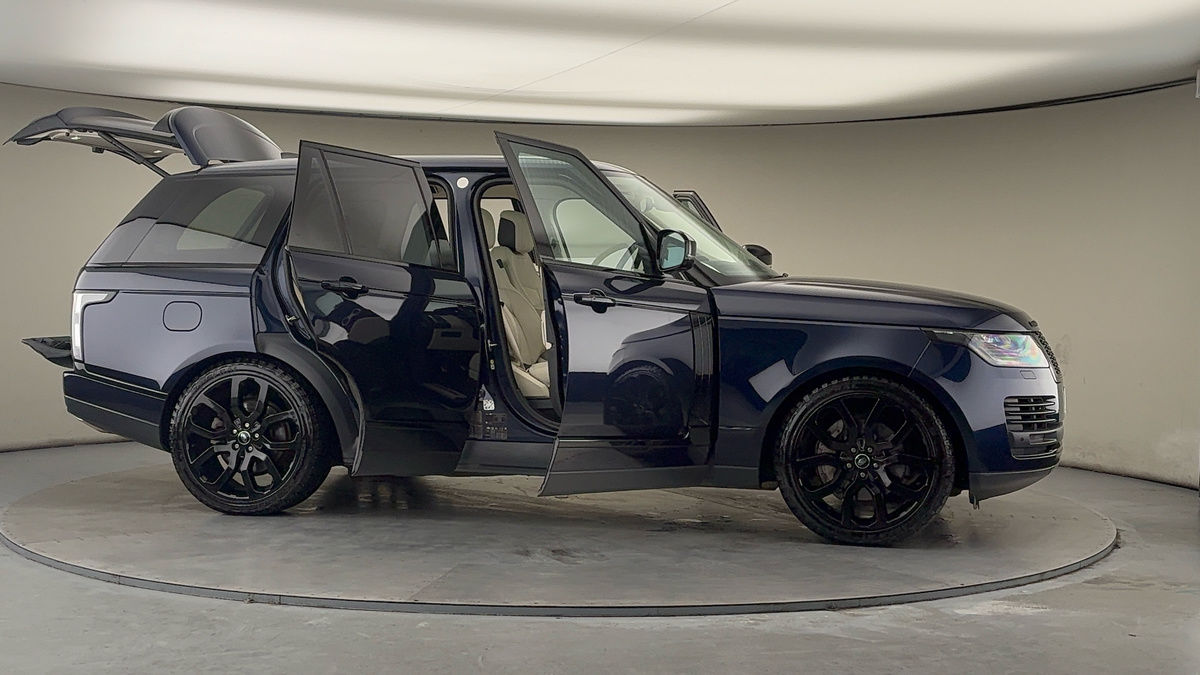 More views of Land Rover Range Rover