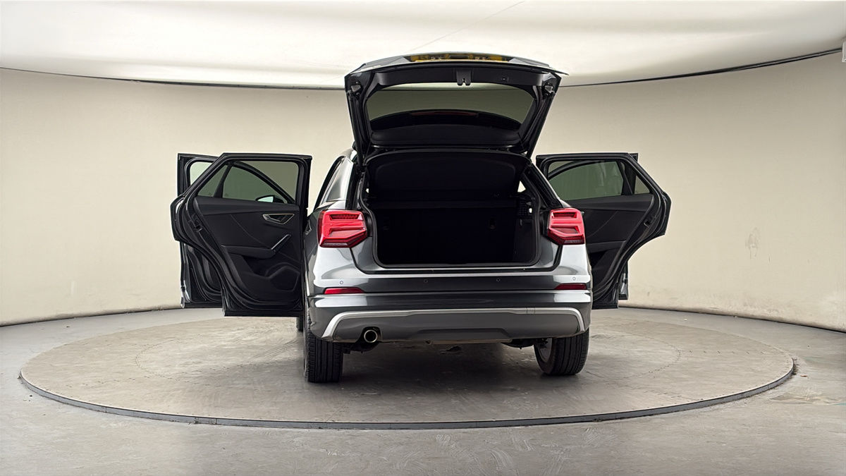 More views of Audi Q2