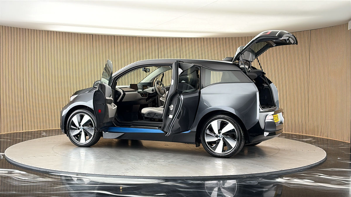More views of BMW i3