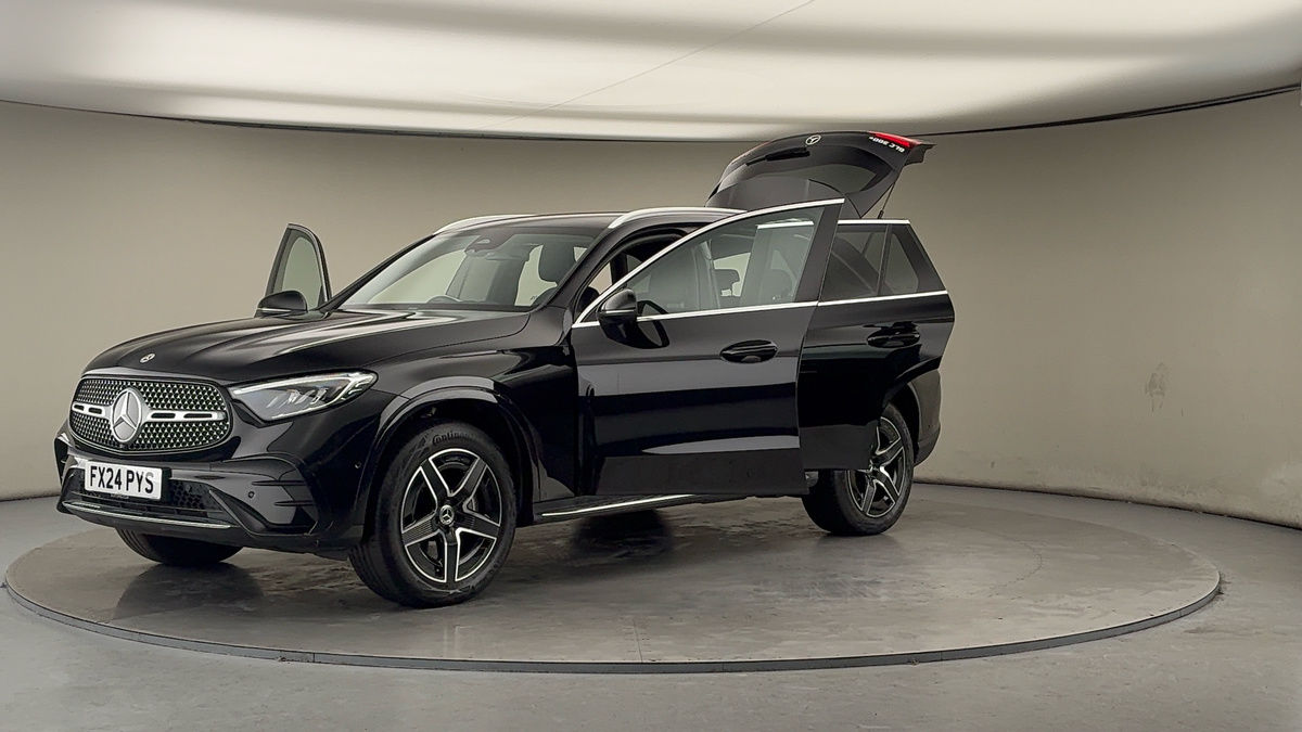 More views of Mercedes-Benz GLC