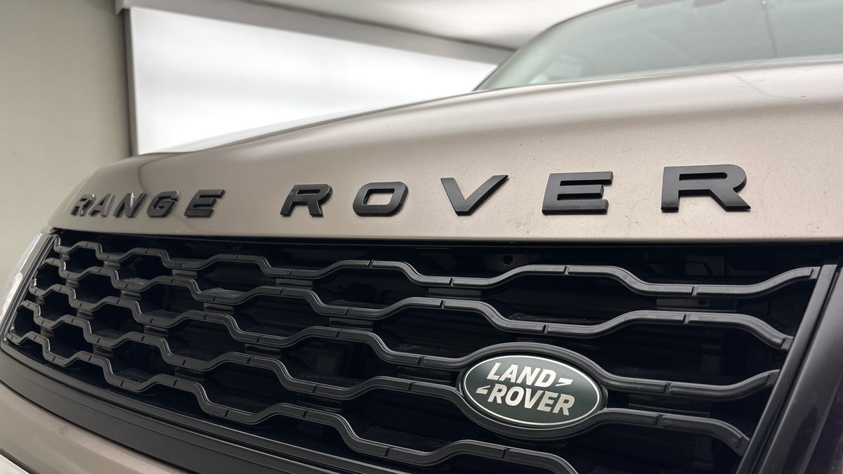Land Rover Range Rover Sport Image 24