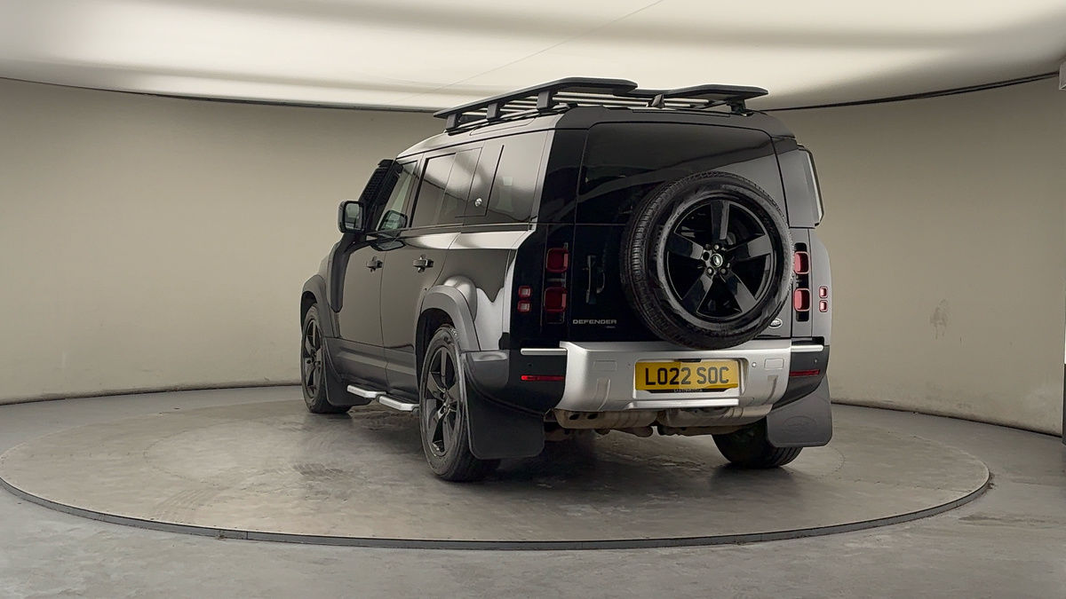 More views of Land Rover Defender 110