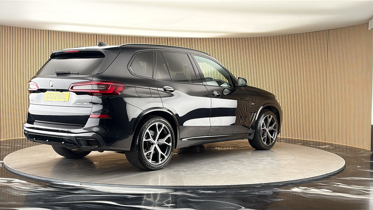 BMW X5 Image 21