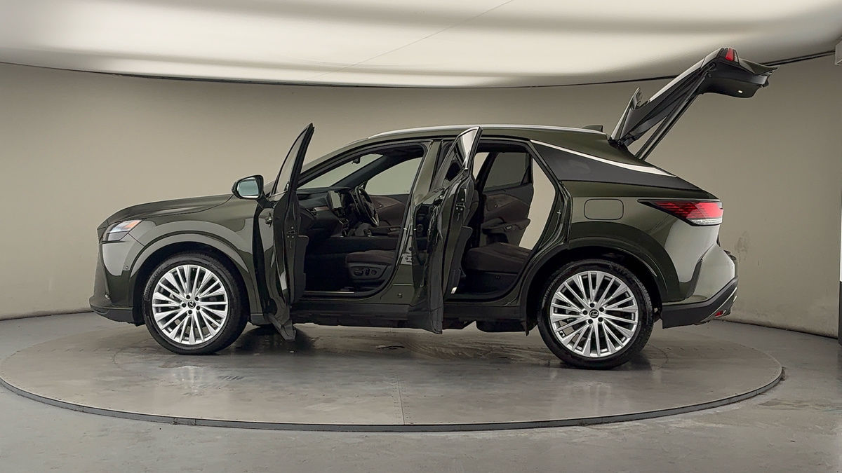 More views of Lexus RX