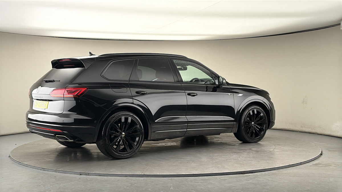 More views of Volkswagen Touareg