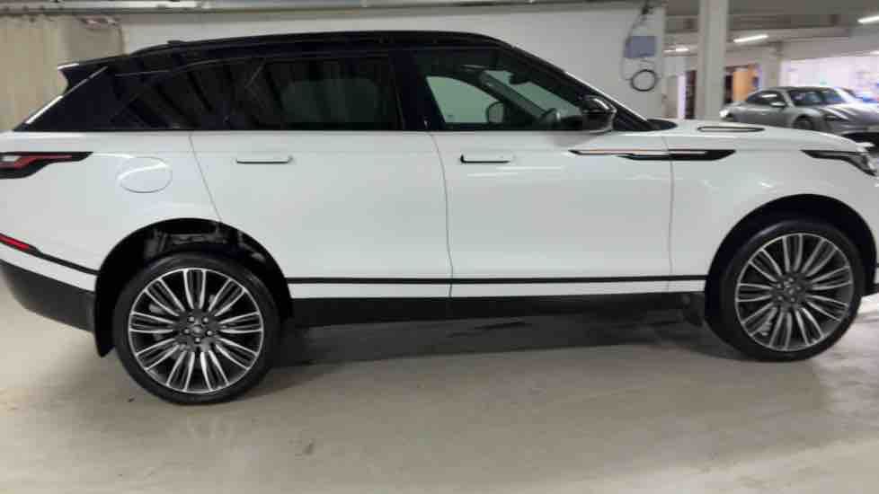 More views of Land Rover Range Rover Velar