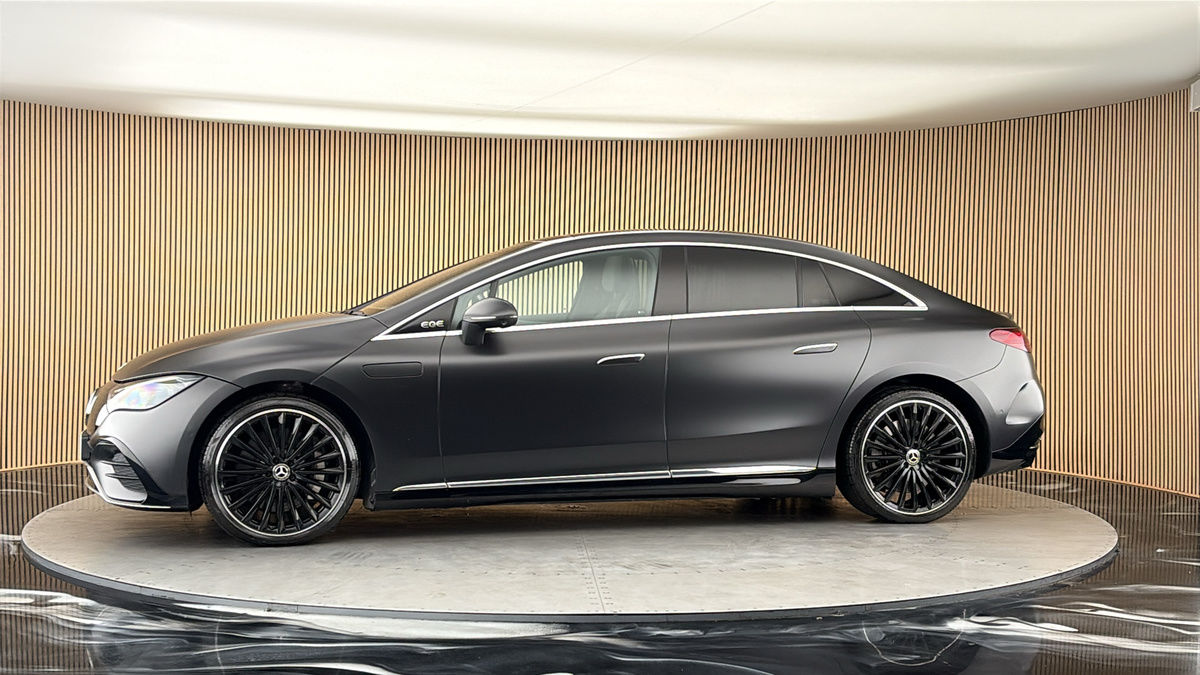 More views of Mercedes-Benz EQE