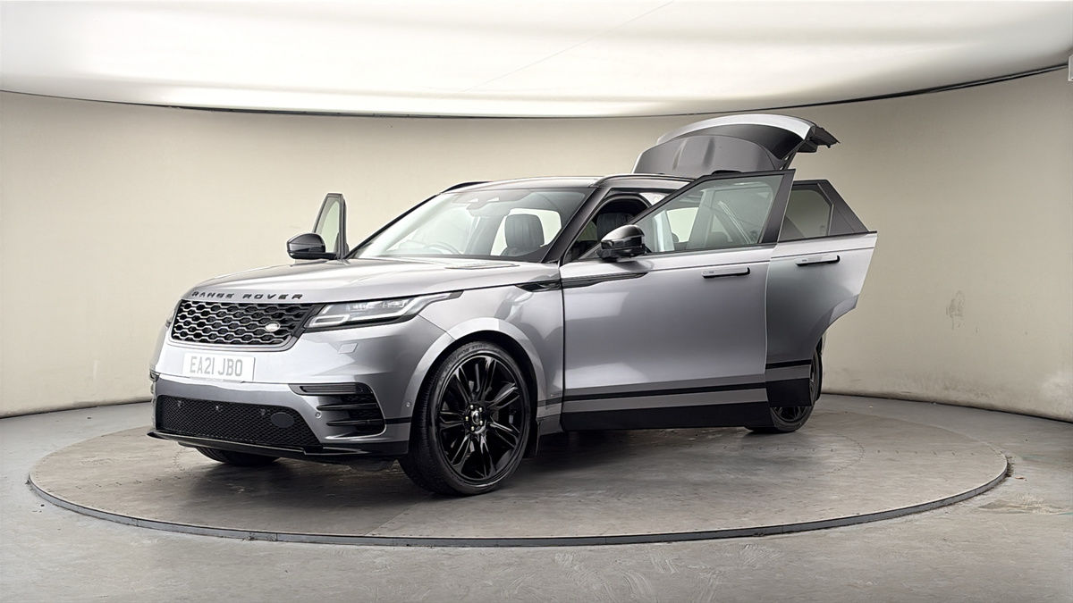 Land Rover Range Rover Velar Image 22