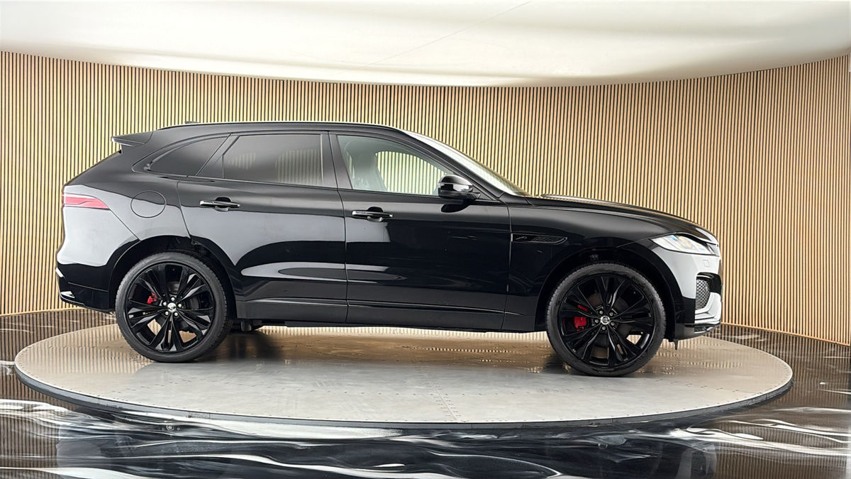 More views of Jaguar F-PACE
