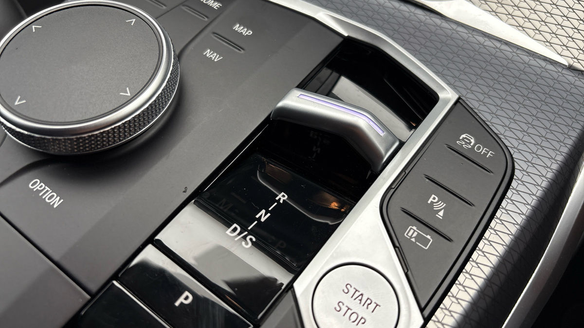 BMW 3 Series Image 29