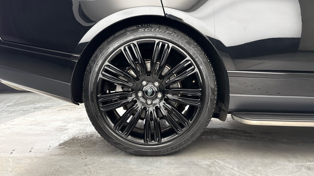 Land Rover Range Rover Image 10