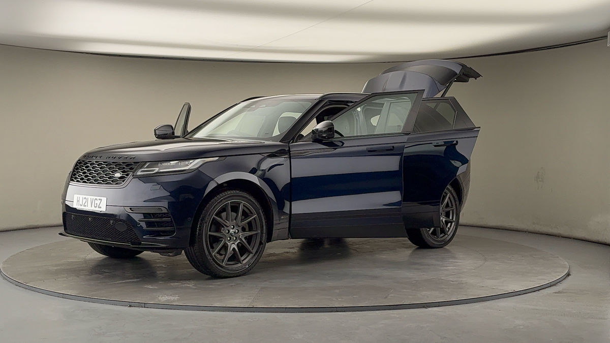 Land Rover Range Rover Velar Image 22