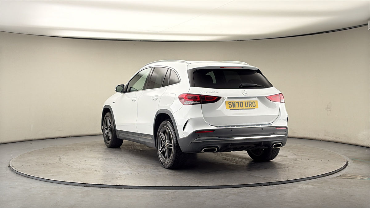 More views of Mercedes-Benz GLA
