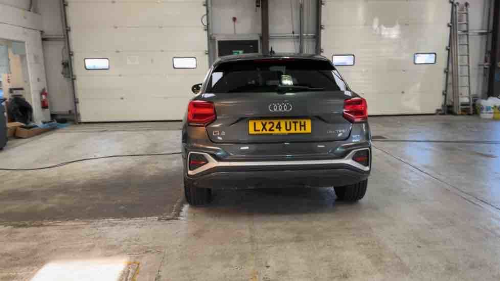 More views of Audi Q2
