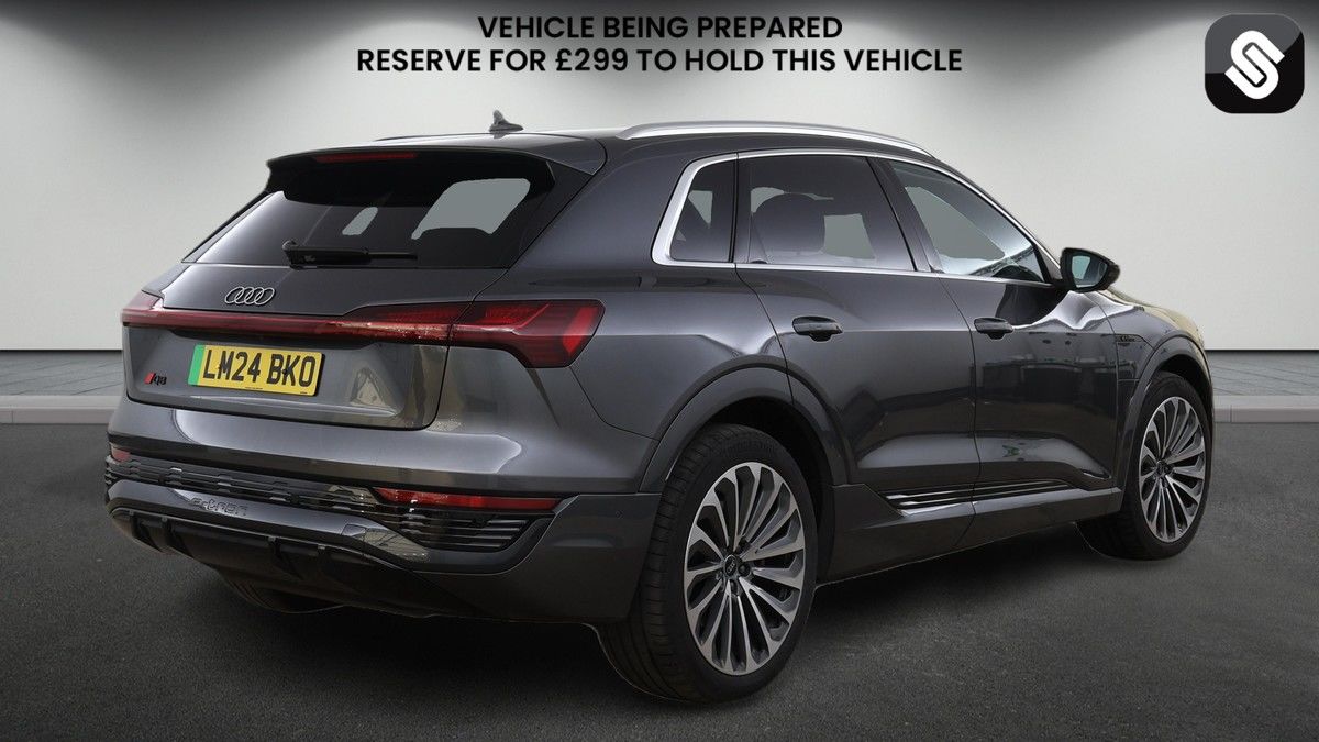 Audi Q8 e-tron Image 4