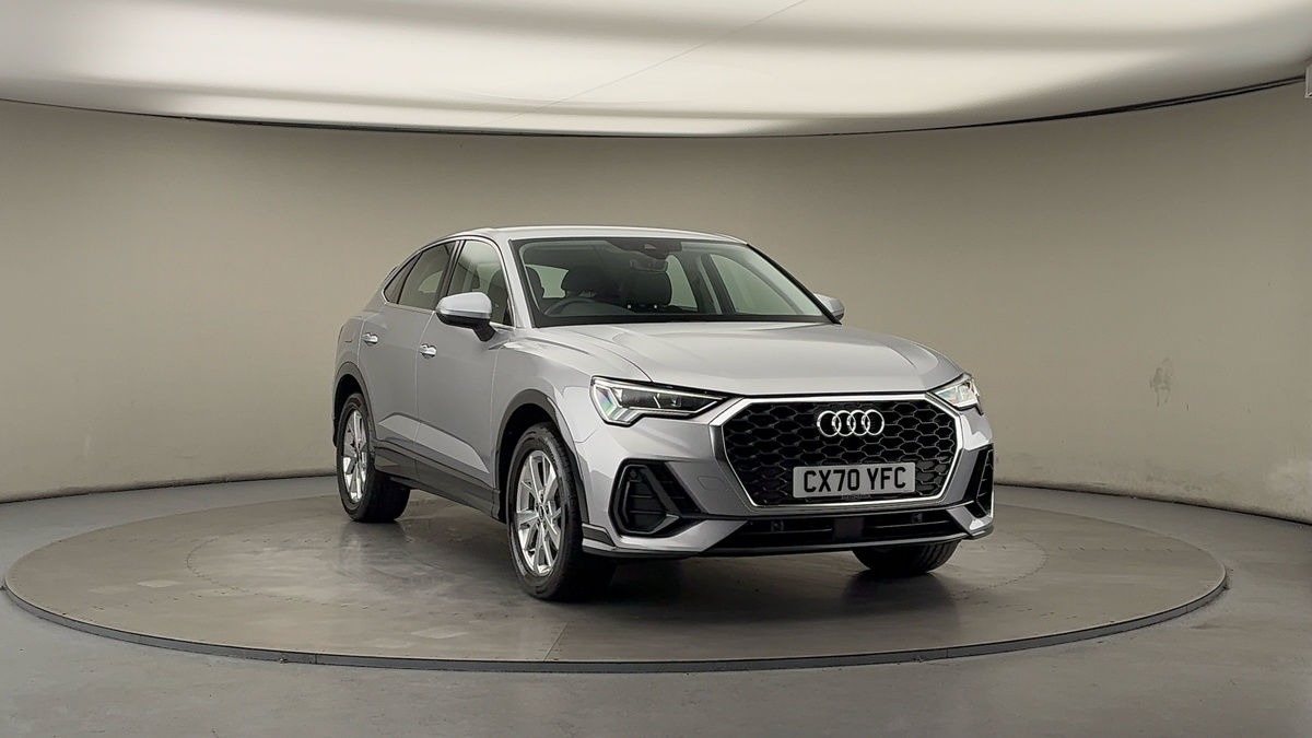 More views of Audi Q3