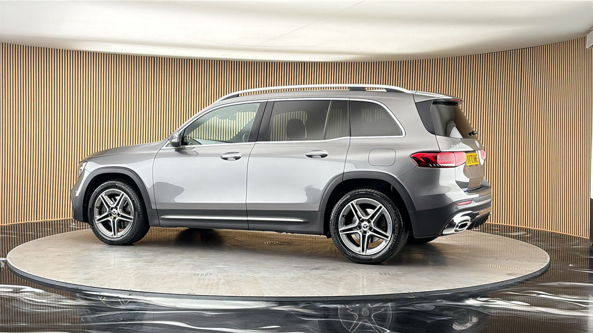 More views of Mercedes-Benz GLB