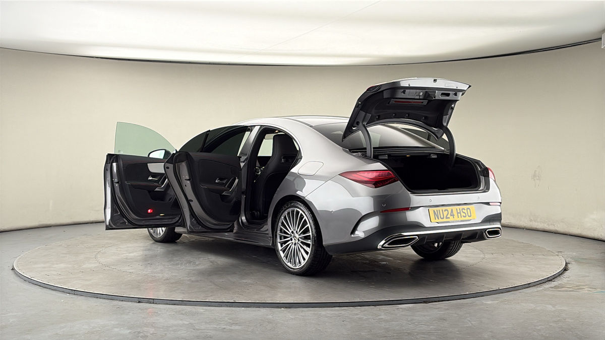 Mercedes-Benz CLA Image 23