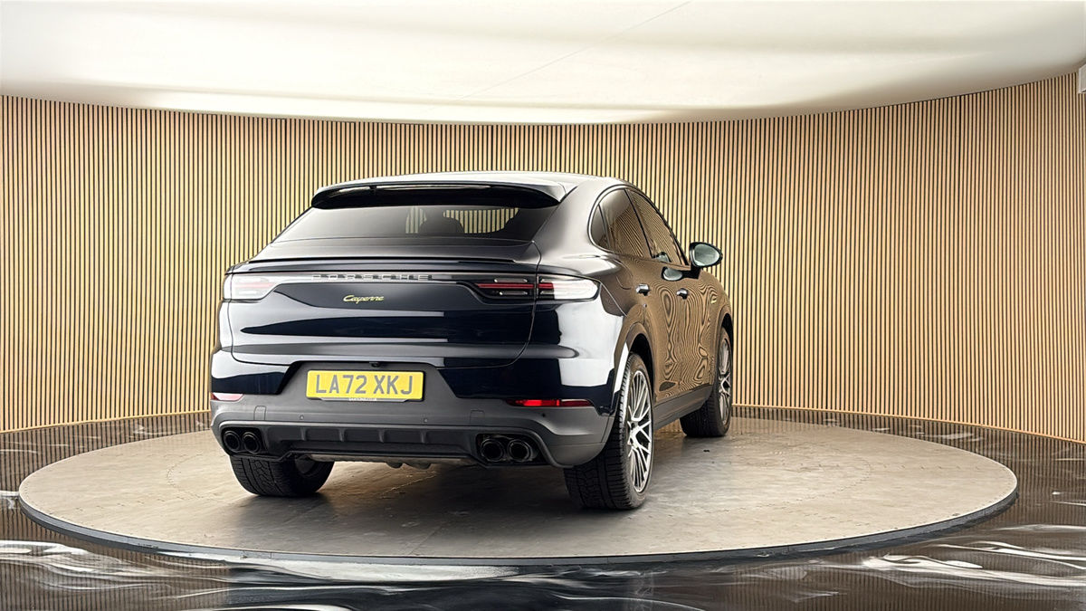 More views of Porsche Cayenne