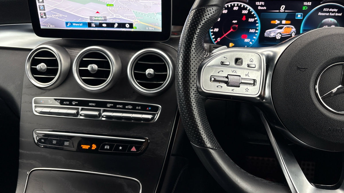 Mercedes-Benz GLC Image 13