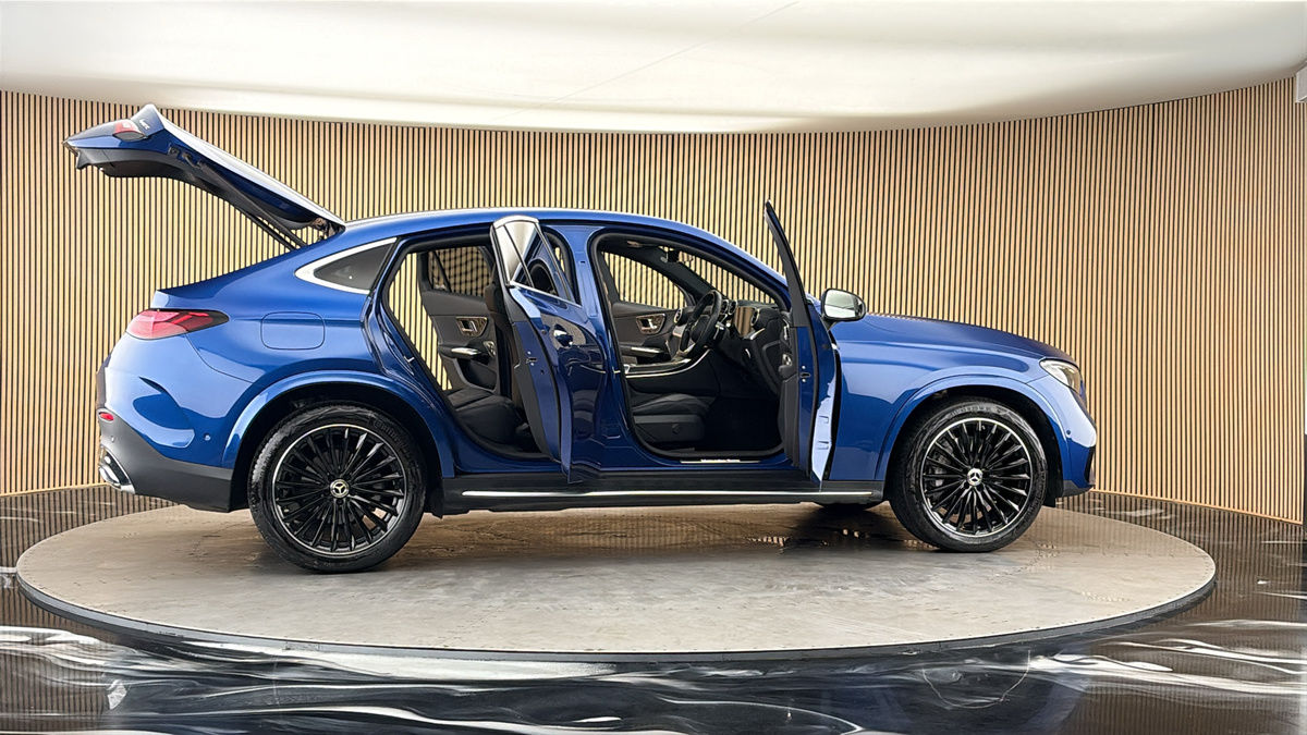 More views of Mercedes-Benz GLC