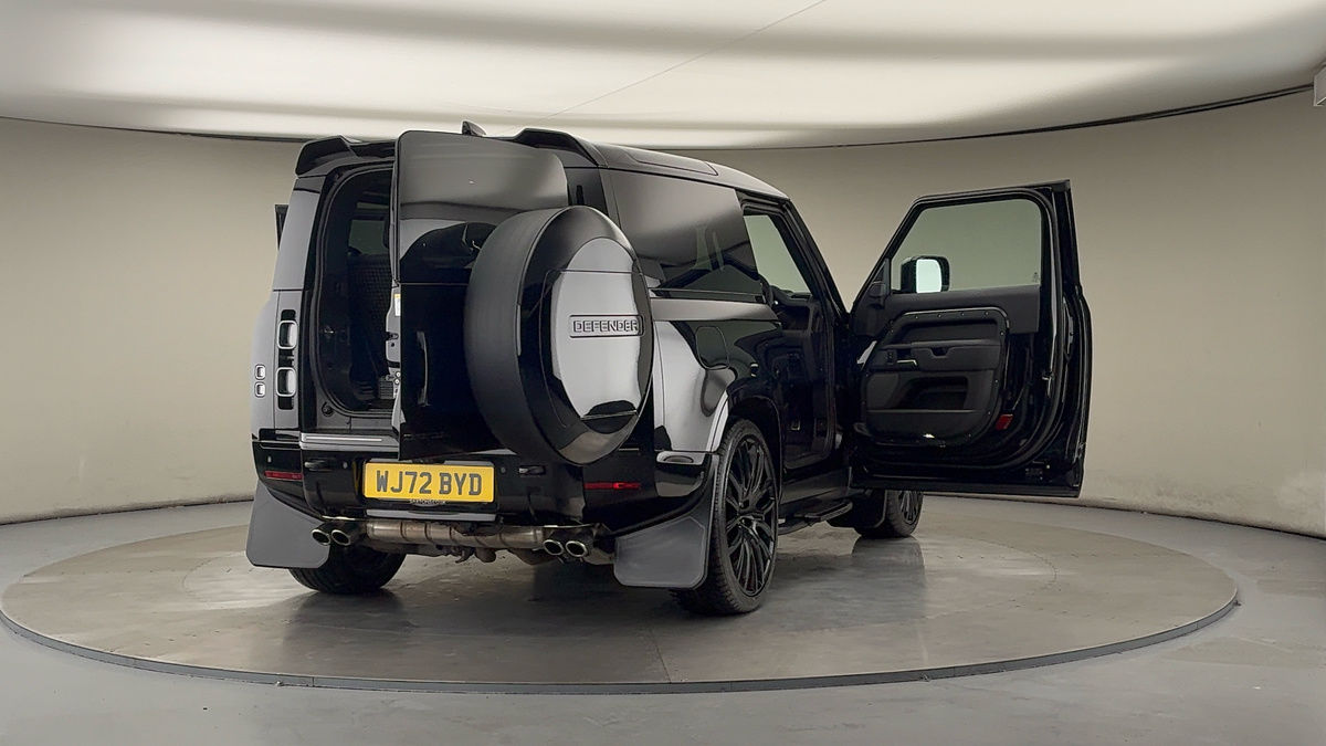 More views of Land Rover Defender 90