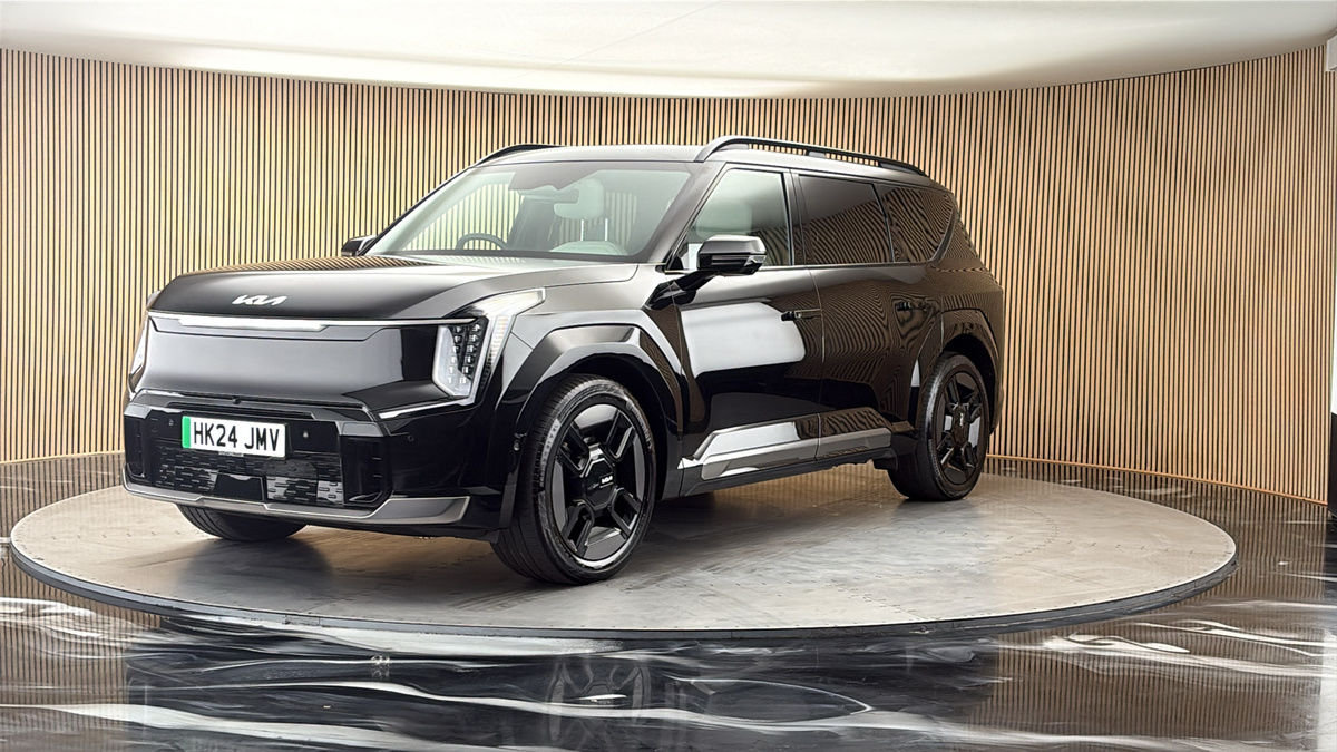 More views of Kia EV9