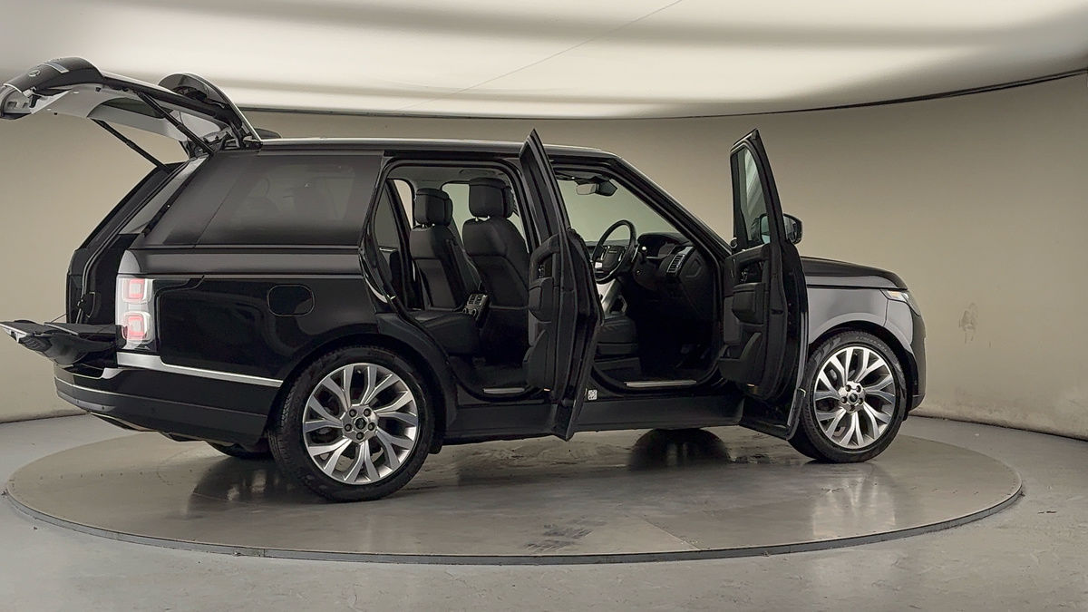 More views of Land Rover Range Rover