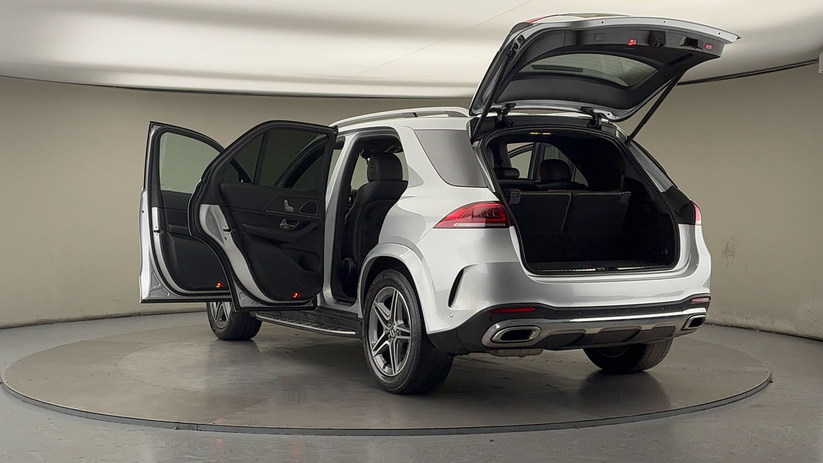 Mercedes-Benz GLE Image 23