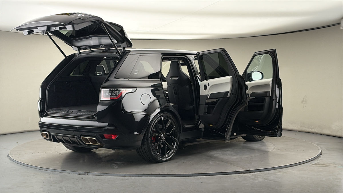 More views of Land Rover Range Rover Sport