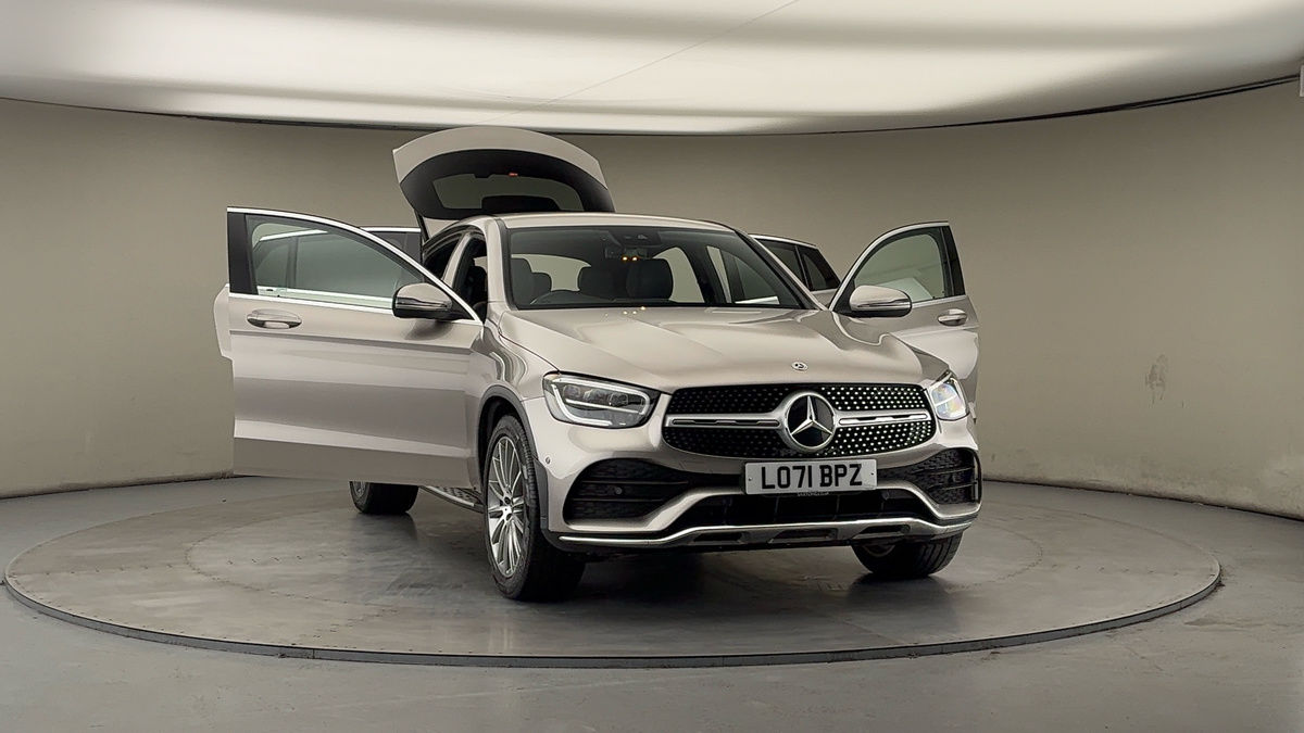 More views of Mercedes-Benz GLC